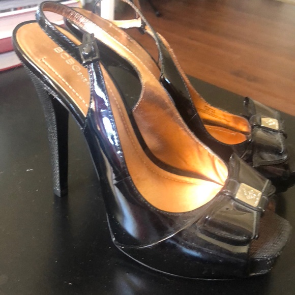 Shoes - Picture 2 of 12